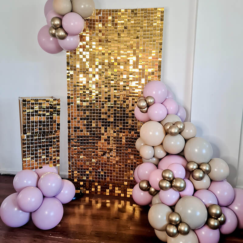 GoldShimmerWallPanels_554fed68-465b-43dd-ade8-20d6a6829aaa